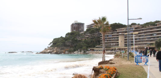 La platja engolida pel mar a Torre Valentina Data de publicació: diumenge 31 de març del 2024, 13:40 Localització: Calonge i Sant Antoni Autor: Ariadna Reche