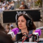 Cristina Vilà a l’especial de Ràdio Capital, “Una cantada diferent” a la Cantada d’hanaveres de Calella de Palafrugell. Fotografia: Pepe G Roca